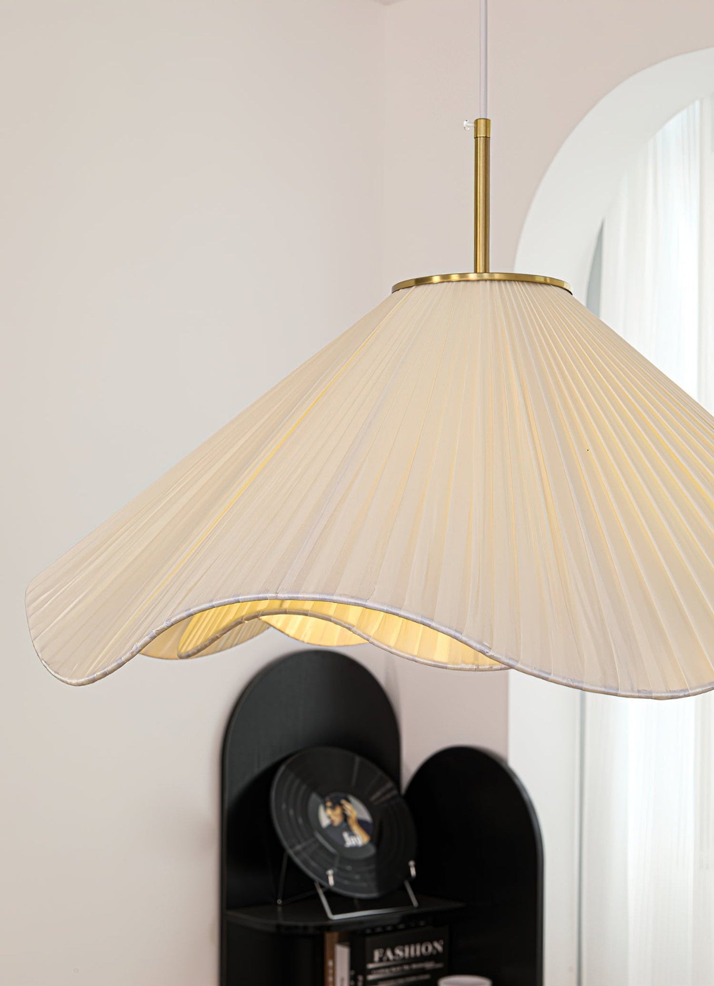 Elara Pendant Light