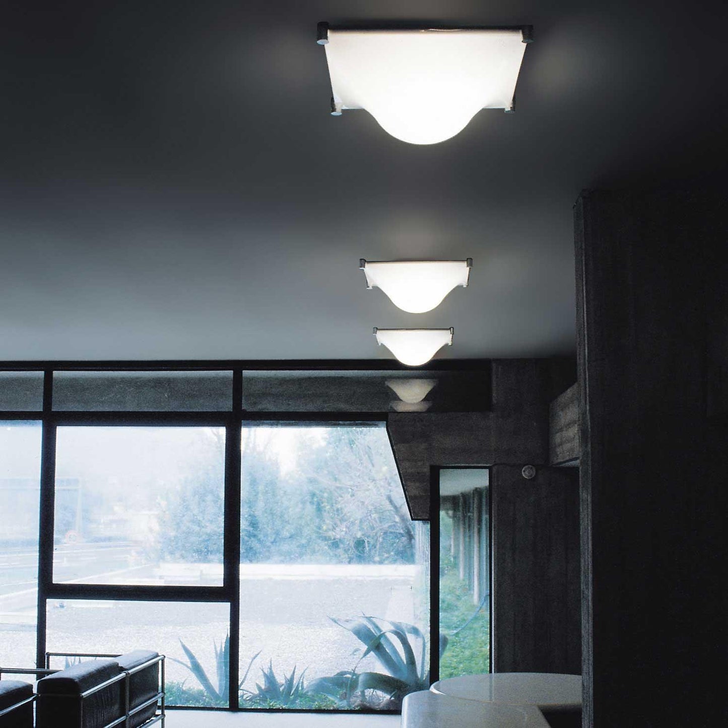 Bolla Ceiling Light