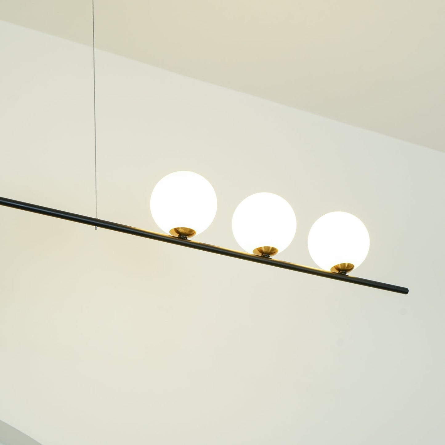 Eclipse Linear Suspension Light