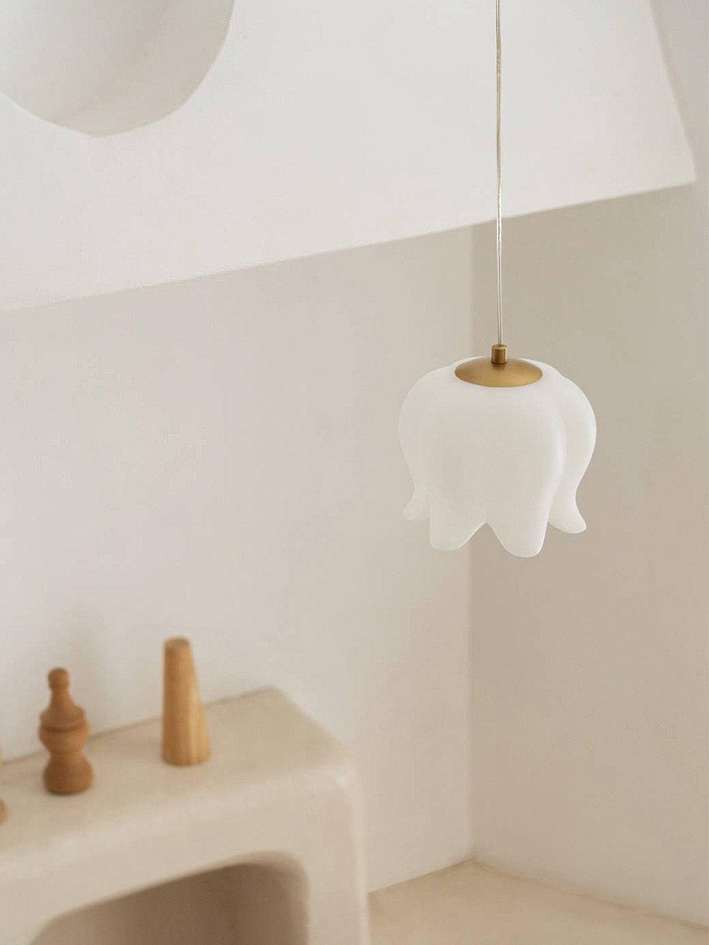 Elegant Floral Pendant Light