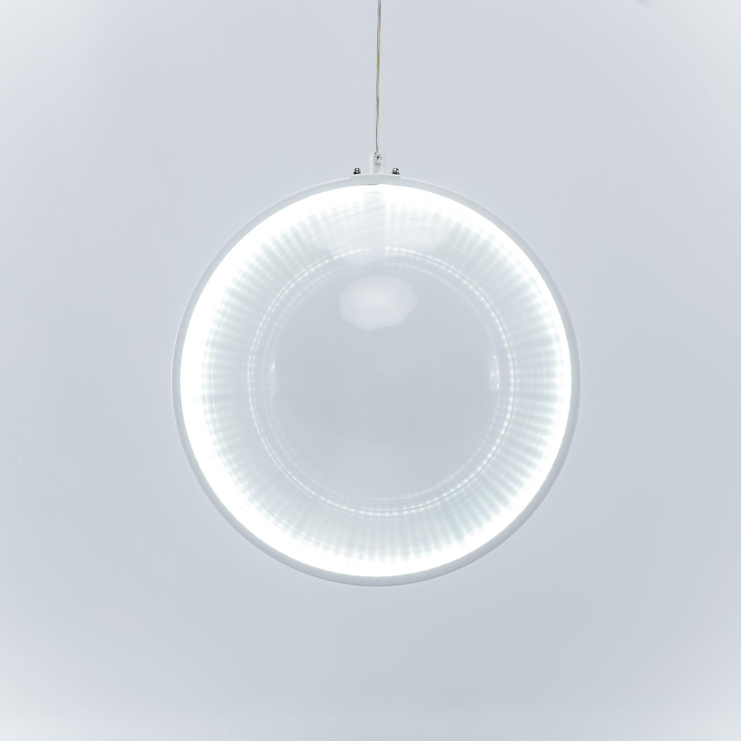 Focus Pendant Light