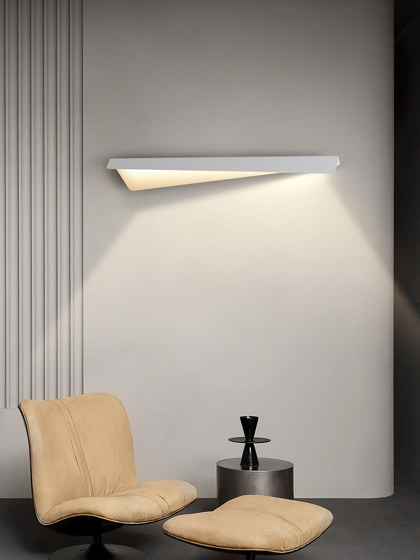 Folding Line Wall Light