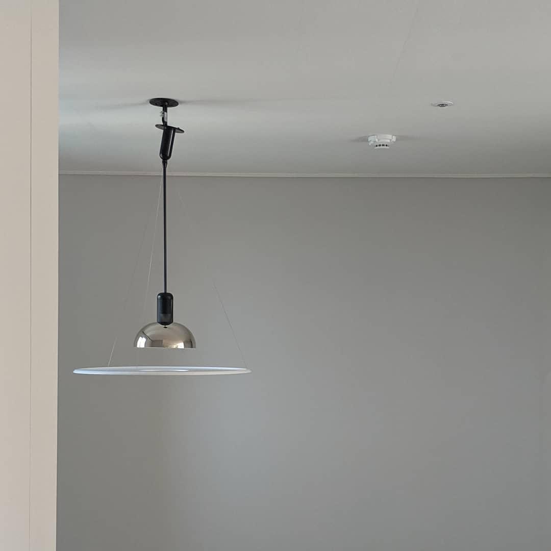 Flying Saucer Pendant Light